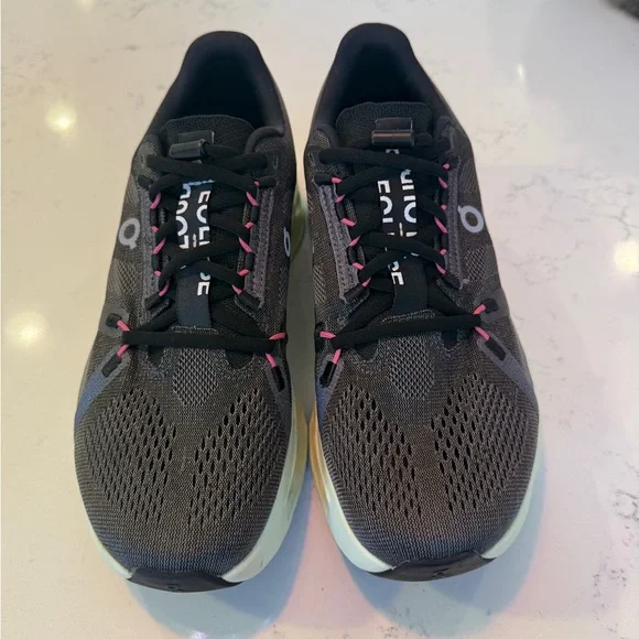 ON cloud eclipse - Picture 5 of 8